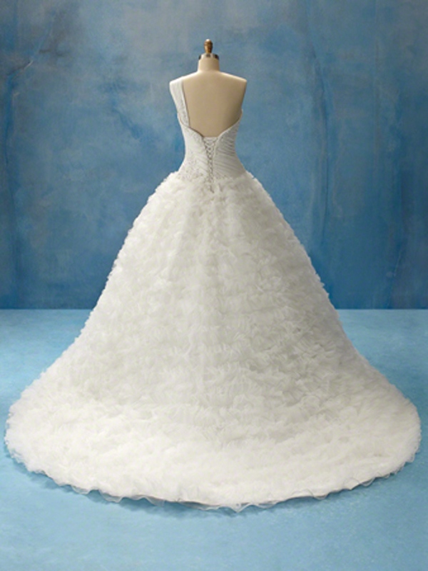 ワンショルダーのバラの重いティアードチュールペチコートの花嫁衣装