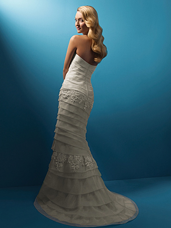 Breathtaking Strapless Embroidered Trumpet Gown of Tiers