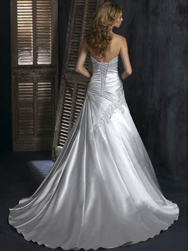 Elegant Strapless Satin A-Line Wedding Dress
