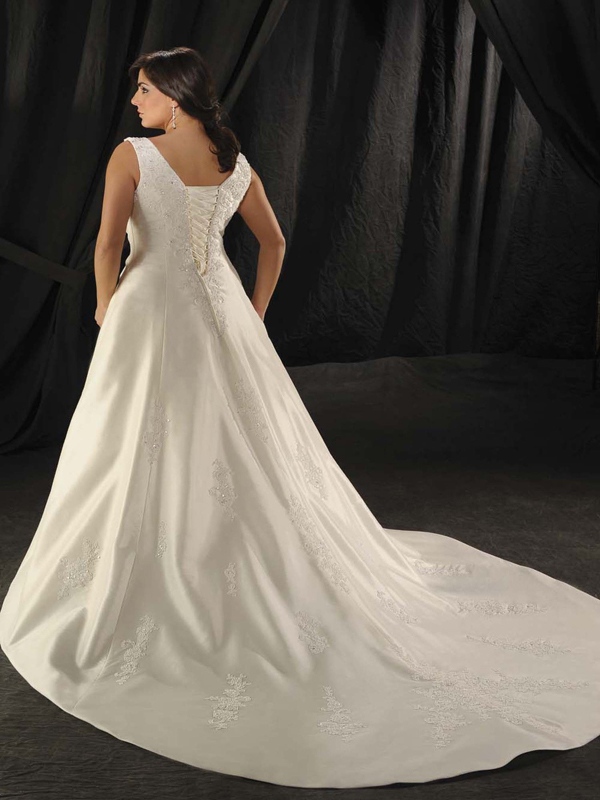 V-Ausschnitt Lace-Up Semi-Kathedrale Zug Pick-Up Wedding Dress