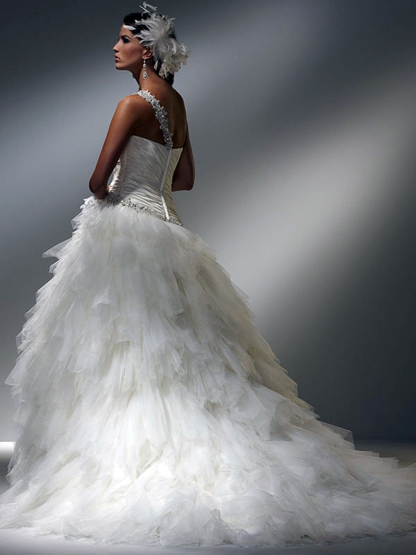 Amazing Taffeta Tulle One Shoulder Ball Gown Wedding Dress