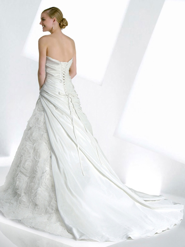 Such Elegant A-Line Wedding Dress