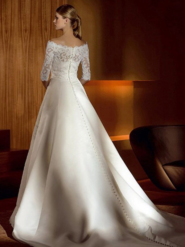 Graceful Bianco A-Line off-the-spalla Satin Lace Wedding Dress