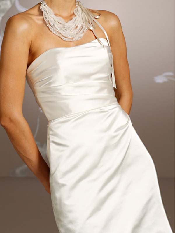 Couture senza spalline Ivory Wedding Gown Satin di Silhouette Tromba