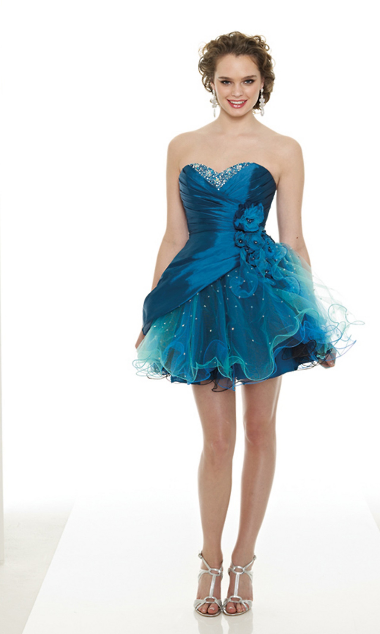 Sexy A-Line Royal Blue Satin senza spalline in tulle scollo a cuore maniche Prom Dress corto