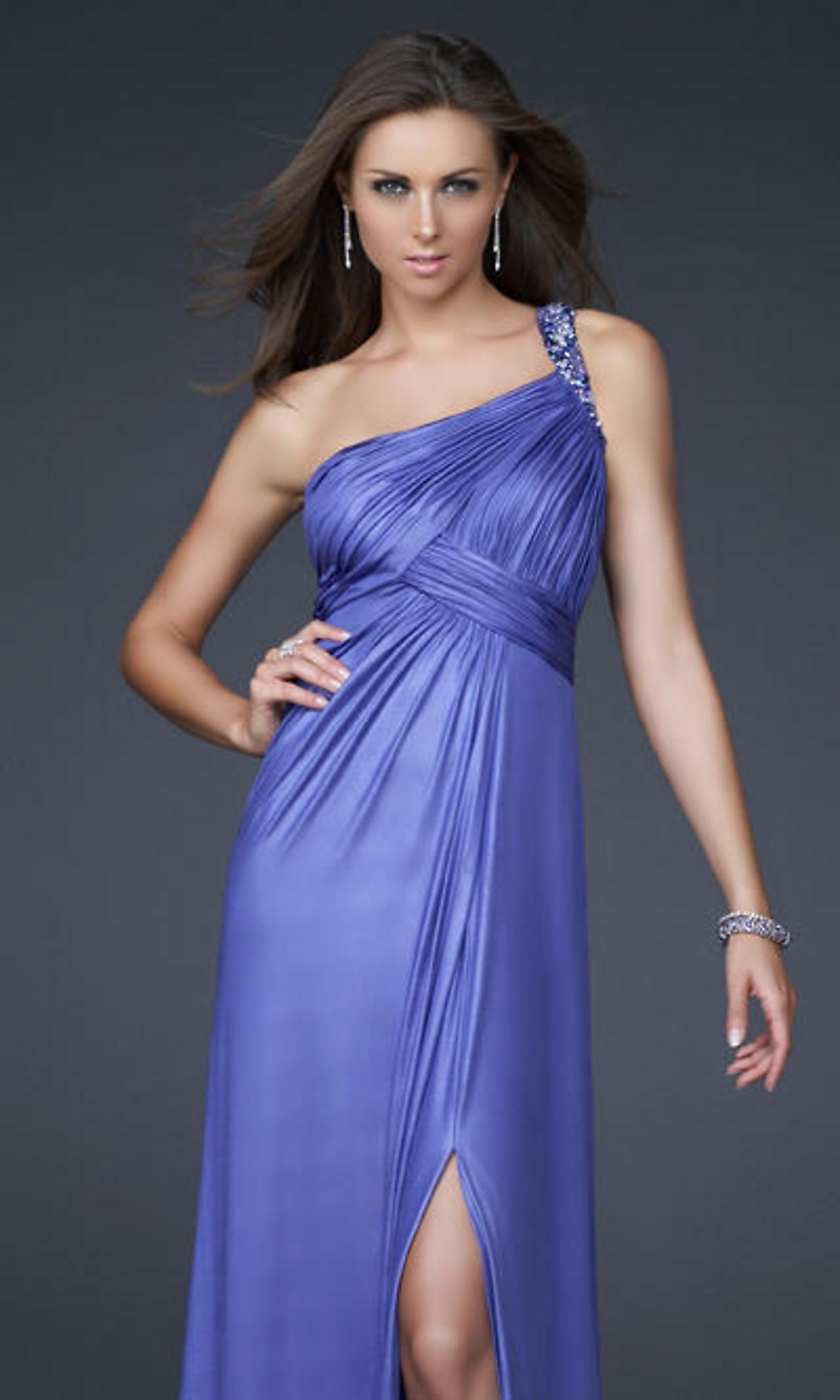 One-Shoulder Lavender Elastic Chiffon Prom Gown of Beaded Shoulder Strap and Slit Skirt