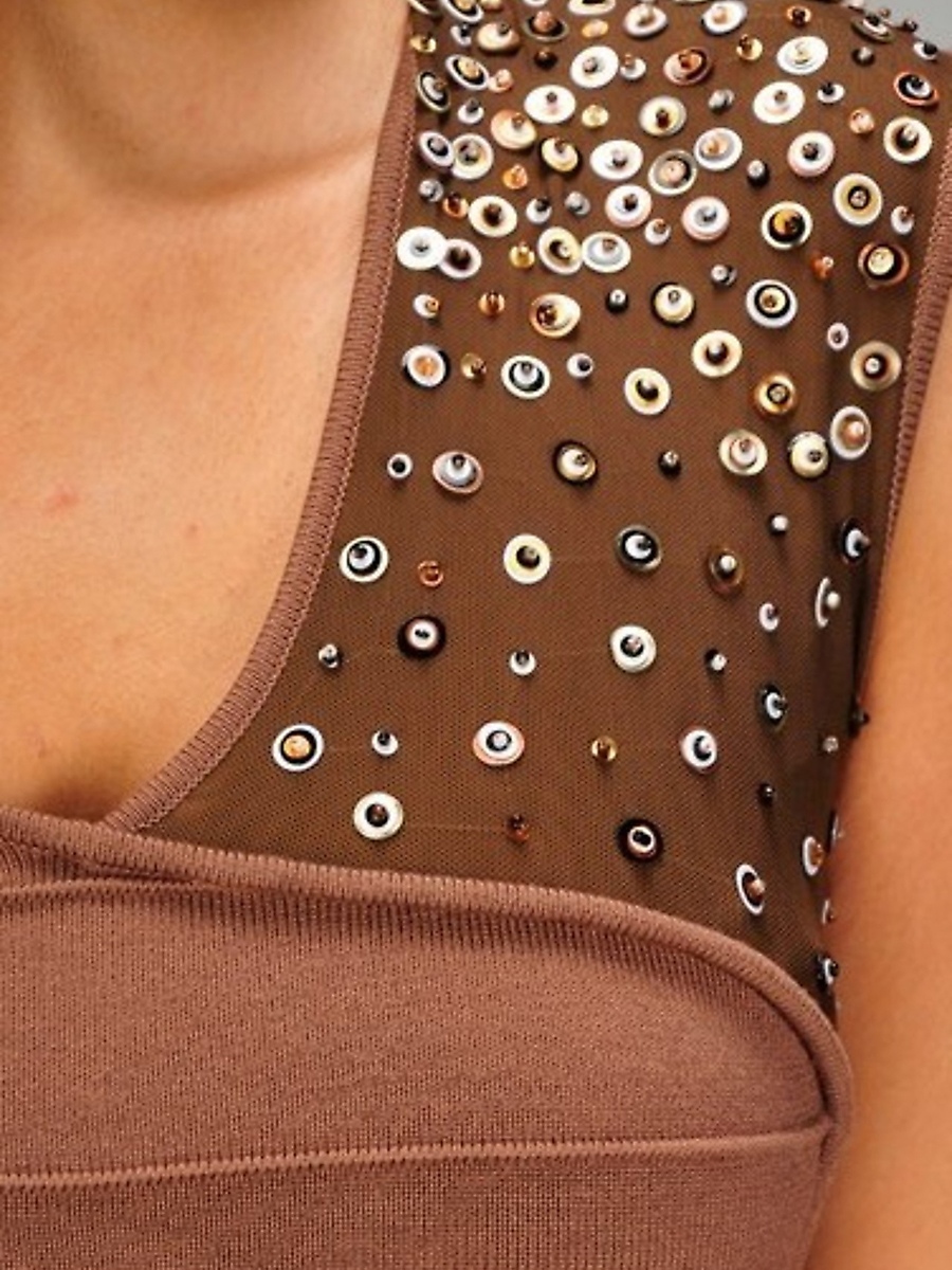 Un mangas asimétrica Grupo adornado lado natural cintura vestido