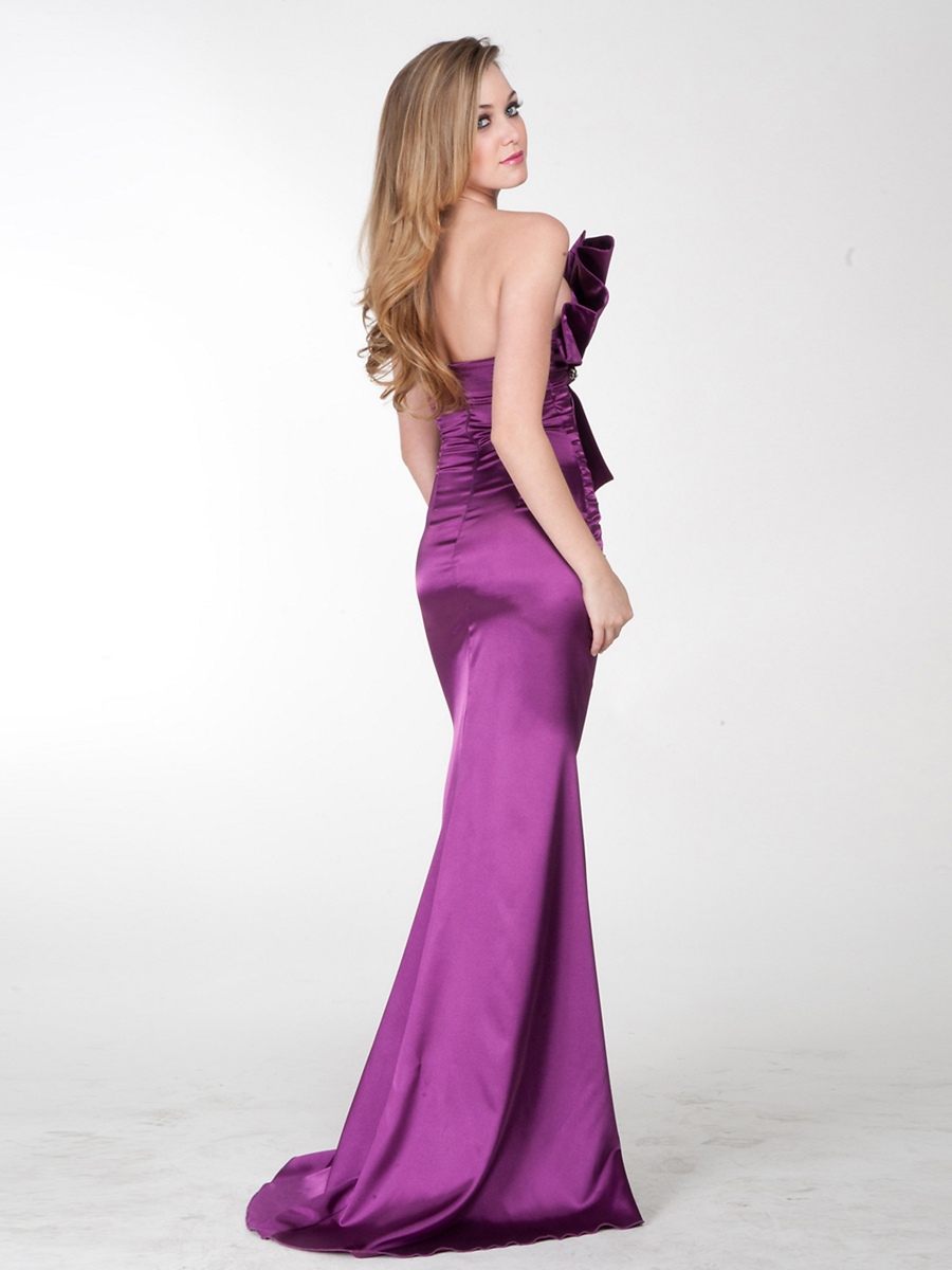 Glamorous senza spalline floor-lunghezza Grape Silky Satin Mermaid Gown Bridesmaid Style 2012