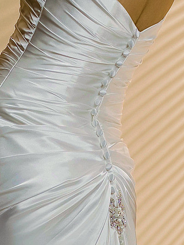 Erstaunlich Mantel Schatz Satin-Kleid von unverwechselbaren Stil