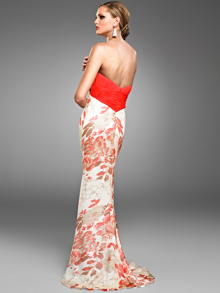 Ostentatious Hot Seller Sheath Satin and Printed Bow Tie Embellished Celebrity Gown
