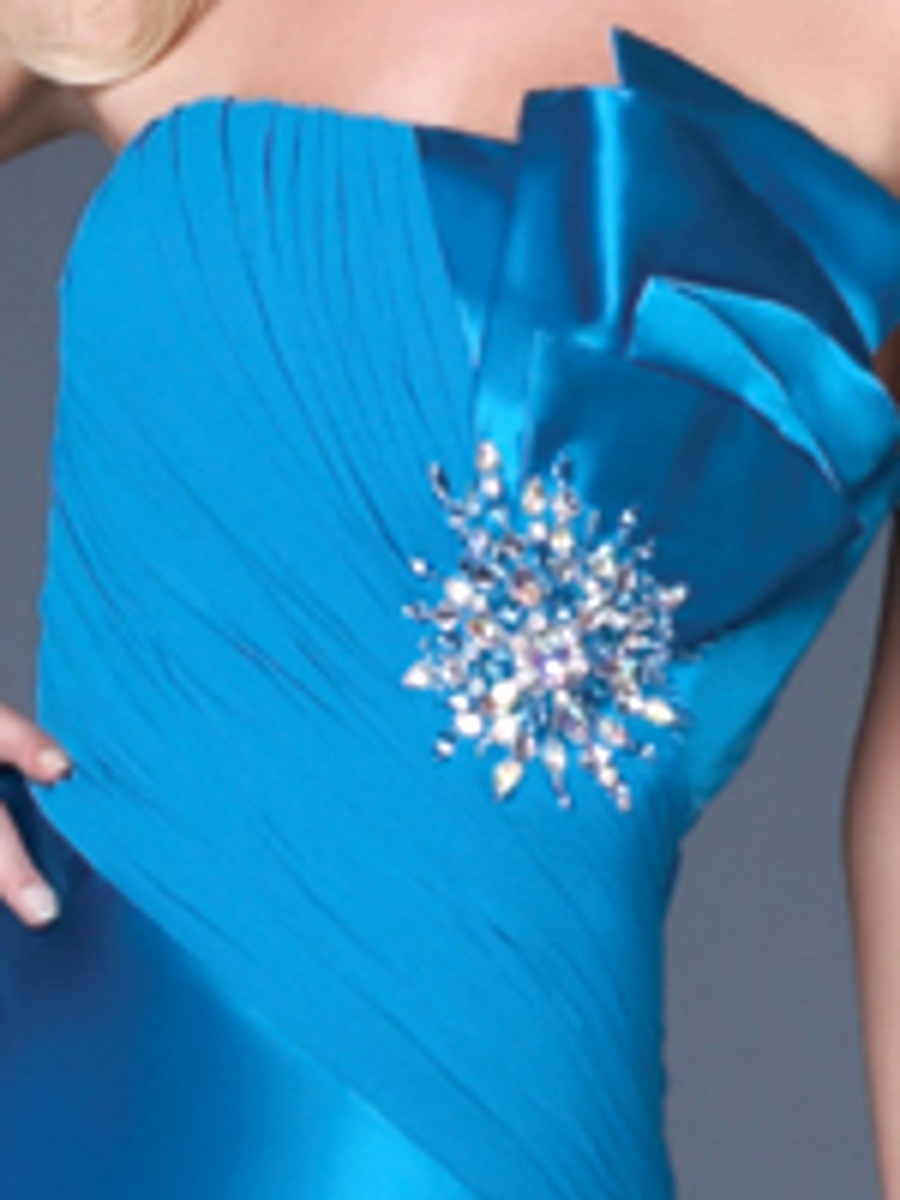 Blau Chiffon Satin Trägerlose gefrieste Ornament Mantel Silhouette Abendkleider