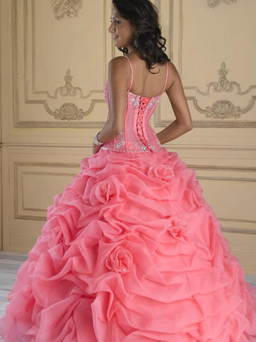 豪華ベストセラーボールドレススパゲッティストラップピンクキャッチアップアップリケQuinceaneraのドレス