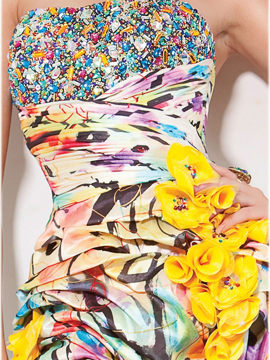 Preciosa dobladillo asimétrico Strapless Multi-Color Impreso con cuentas y Celebrity Flor vestir