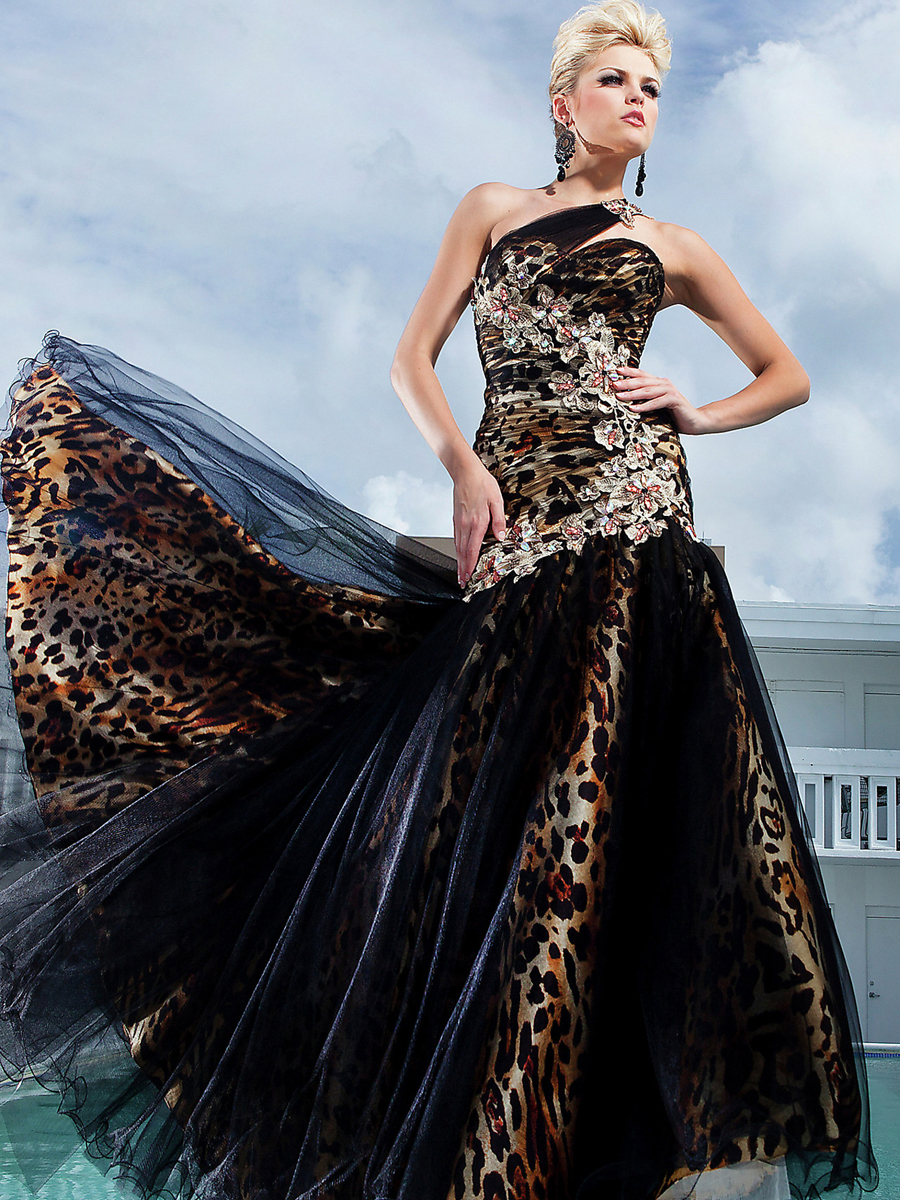 Exklusive One-Shoulder bodenlangen A-Line schwarzem Tüll und Leopard Printed Promi Outwear