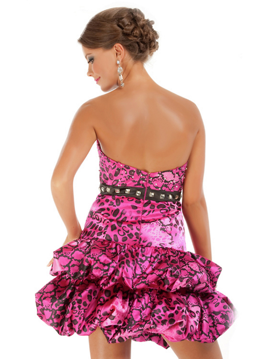 Kokett und holen herzförmiger Ausschnitt mit Nieten Waistline Bubble- Rock Prom Dresses