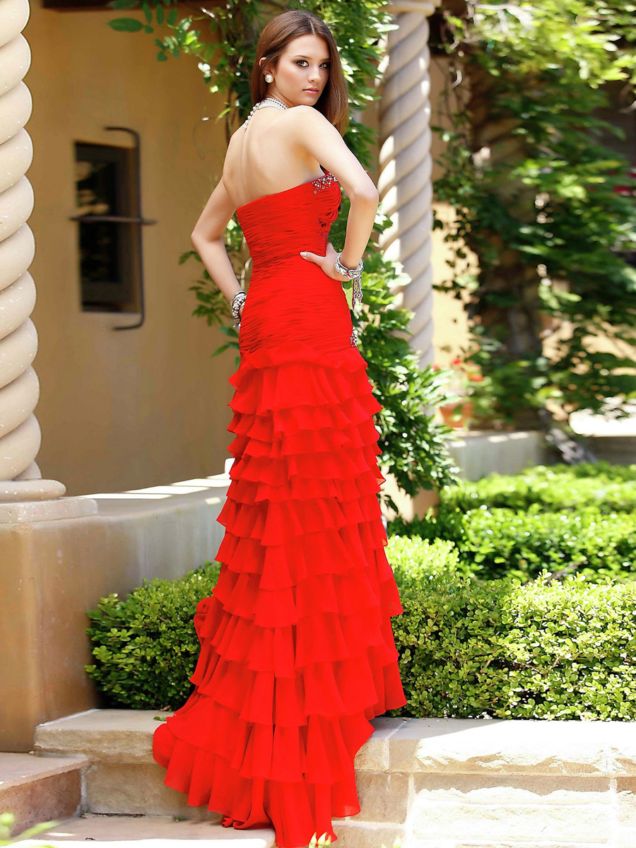 Fabulous Schatz bodenlangen Red Multi- Tiered Chiffon Perlen Kleid Brautjungfer