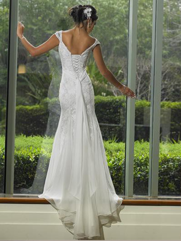ホールの結婚式のためのデザイナーの混合ファブリックシースドレス