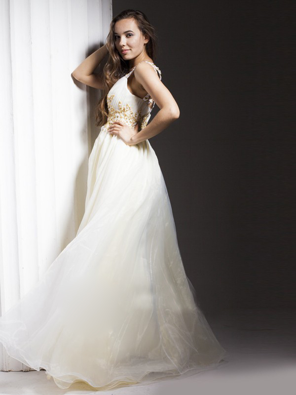 Fantastic Empire V-neck Floor-length Homecoming Dress with Embroidery