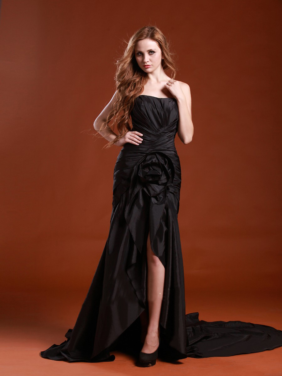 Off-Shoulder Stain Homecoming Dress with Long Tail