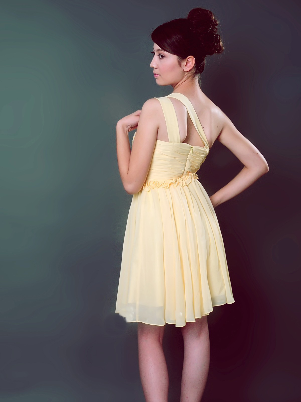 One-Shoulder Stain Tiered Homecoming Dress