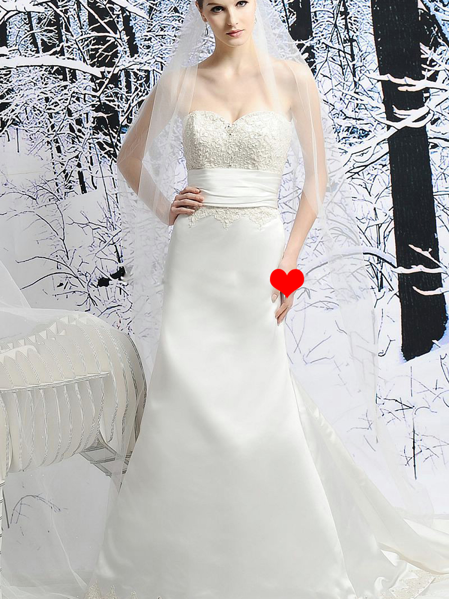 Sweetheart Fabuloso una línea de vestido de novia con bordados y Listones para bodas al aire libre