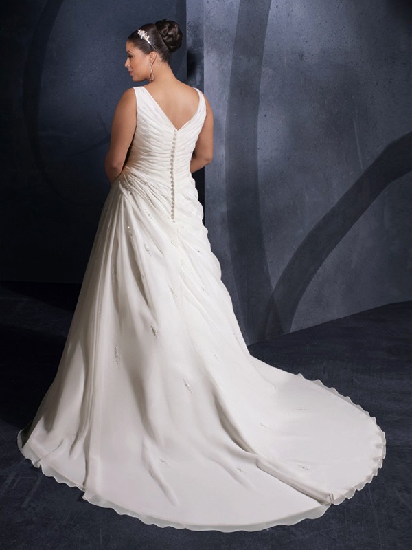 Mousseline à encolure en V A-Line Plus robe de mariée