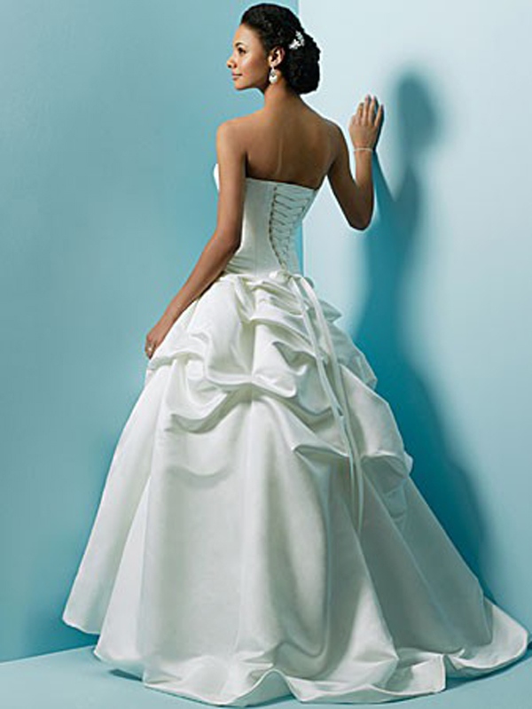 Очаровательная бальное платье атласное платье без бретелек для невесты