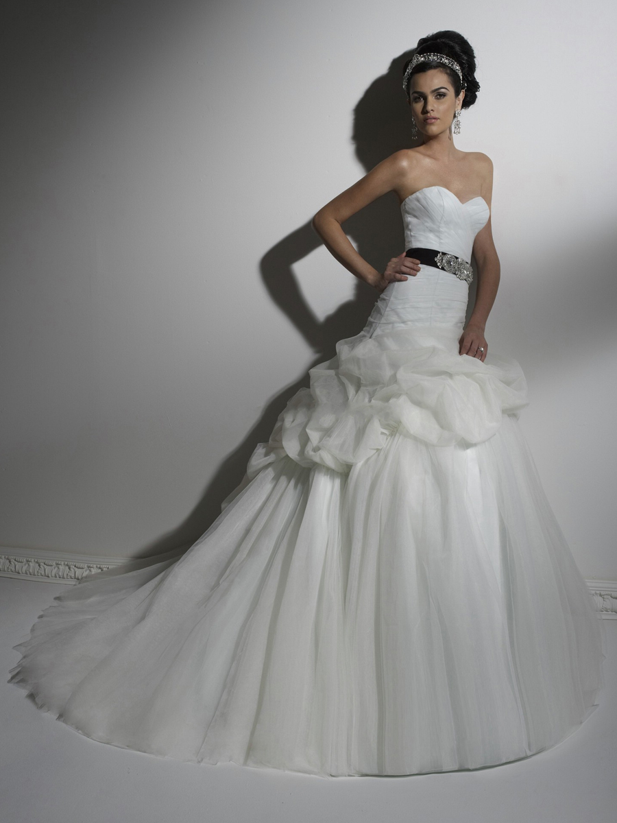 Nice Off-Shoulder Tiered  Chiffon Pleated Wedding Dress with Belt