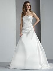 Strapless Organza/Taffeta Wedding Gown with Sweetheart Neckline Wedding Dress