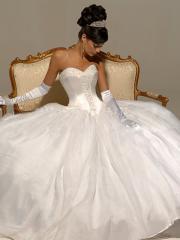 2011 New Style Ball Gown Organza Bridal Gown Features Sweetheart Neck and Pick-Up Skirt