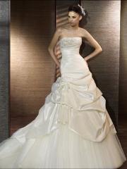 A-Line Silhouette Suited for Different Destination Wedding Dress