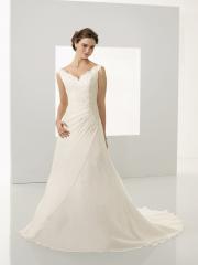 A-Line in Chiffon Fabric with V-Neck Wedding Dress