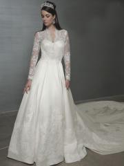 A-Line with Long Sleeves Made in Lace Elegant Wedding Dress