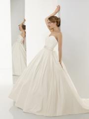 A-Line with Sweet Smell in Chapel Train Wedding Dress