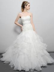 Admiring Floor-length Sweetheart Neckline Dropped Waistline Ruffled Skirt Pure White Wedding Dress with Court Train