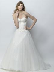 Adorable A-line Wedding Dress Characterizes with Sweetheart Neckline and Dropped Waistline