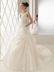 Appliqued Hot Sale Ivory Gown of Princess Silhouette