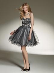 Astounding Short A-Line Sweetheart Sequined Bodice and Silver Tulle Skirt Wedding Party Gown