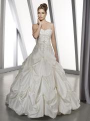 Belting with So Many Embellishments Elegant Wedding Dress