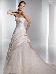Breathtaking Nuptial Gown of Slanting Ruffles and Corset