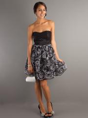 Chic Short Strapless Sweetheart Dress With Sequin Bodice and Flower Embellishments