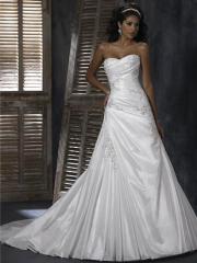Chic Strapless Taffeta A-Line Wedding Dress