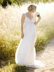 Chiffon Embroidery v-neckline Floor Length Wedding Dress