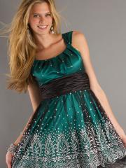 Classical A-Line Square Neck Green Satin and Black Tulle Homecoming Gown of Sash