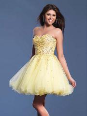 Daffodil Tulle Material A-line Style Classic Sweetheart Neckline and Sequined Prom Dresses