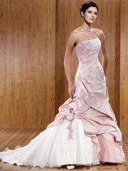 Fanciful Purple Taffeta Bridal Gown with Chapel Train and Embroidery
