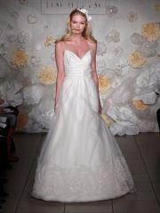 Fanciful Spaghetti Sweetheart Lace Hemmed Wedding Gown
