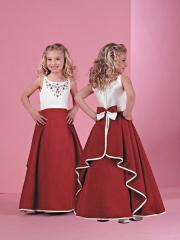 Fantastic Floor-length Flower Girl Dress with Bow Tie and Embroidery