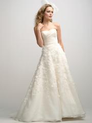 Glamorous Floor-length Strapless Floral Chiffon Skirt A-line Wedding Dress with Court Train
