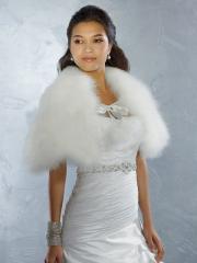 Gorgeous Faux Fur Wedding Shawl